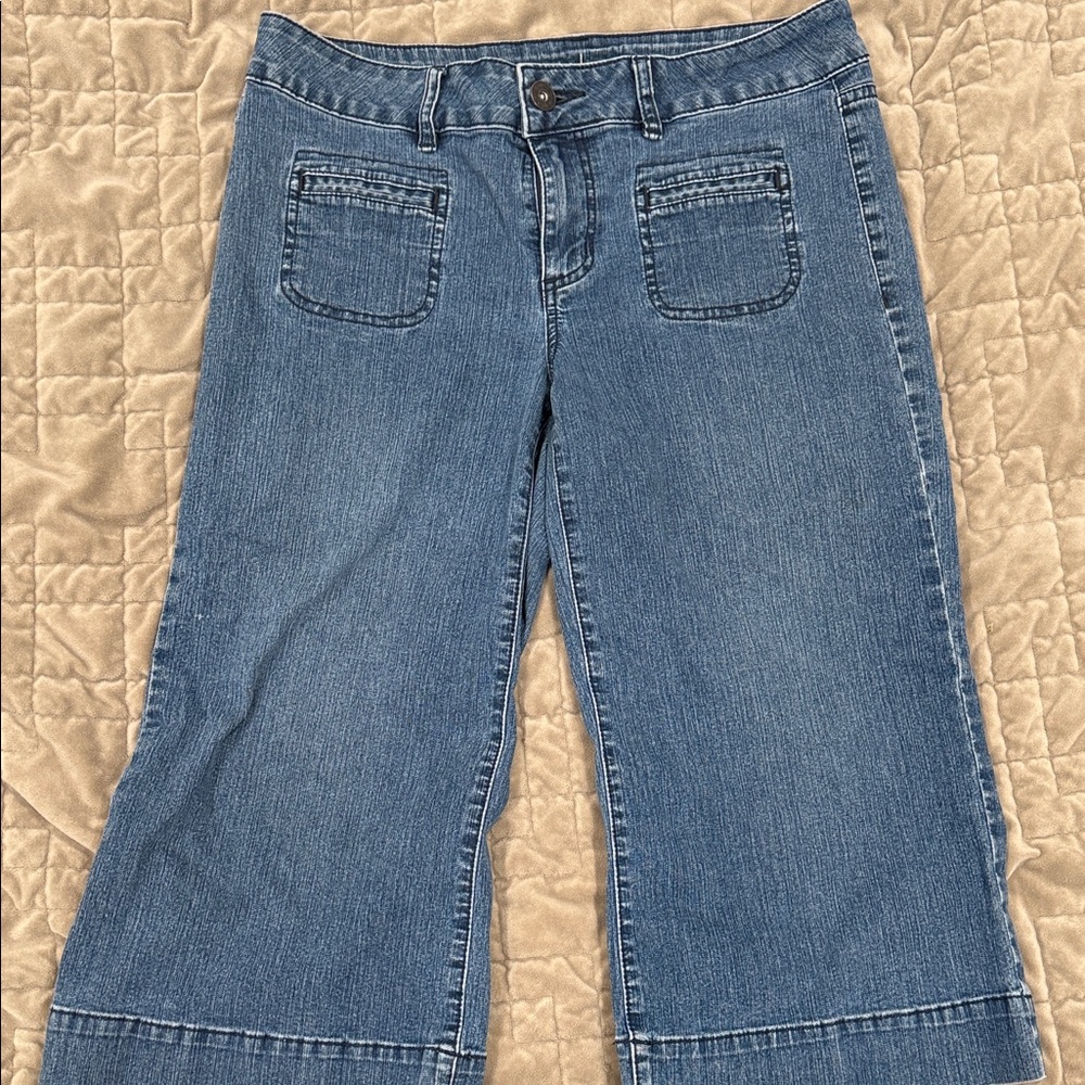 Apt. 9 Women's Cropped Flare Jeans in Blue